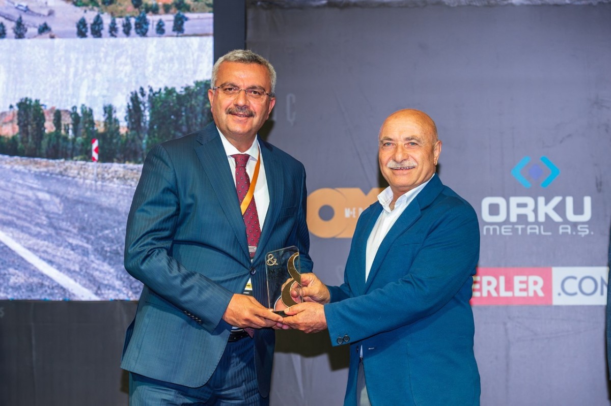Büyükşehir Belediyesi 