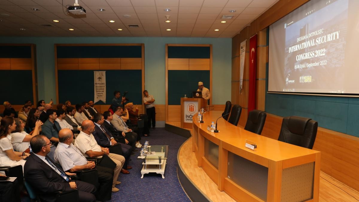 Uluslararası Güvenlik Kongresi yapılan açılış programıyla başladı.