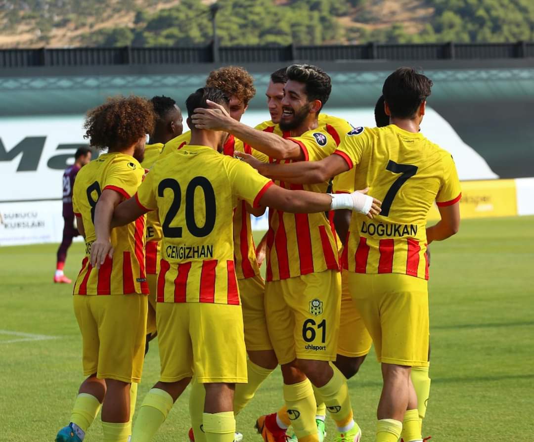 Manisa FK:2 Yeni Malatyaspor:2 Farklı yeneceğimiz maçtan bir puan alabildik