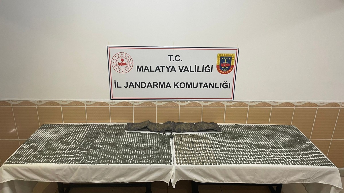 Jandarmadan, tarihi eser baskını