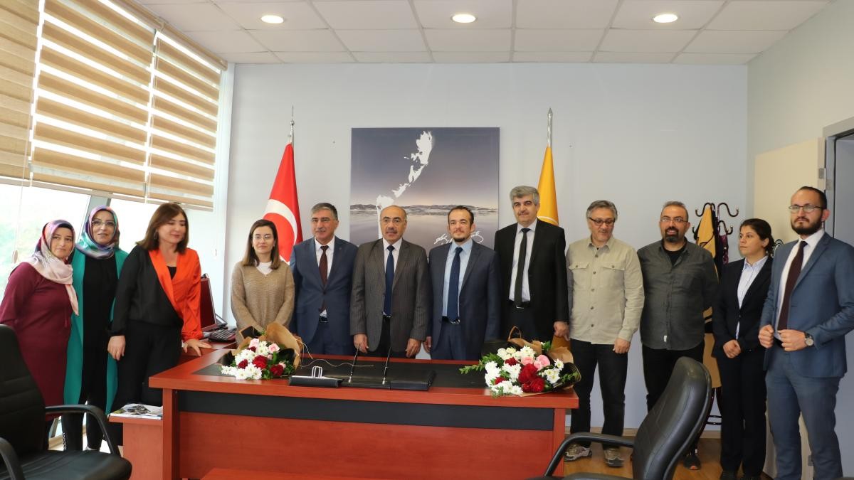 İnönü Üniversitesi'nde devir teslim töreni