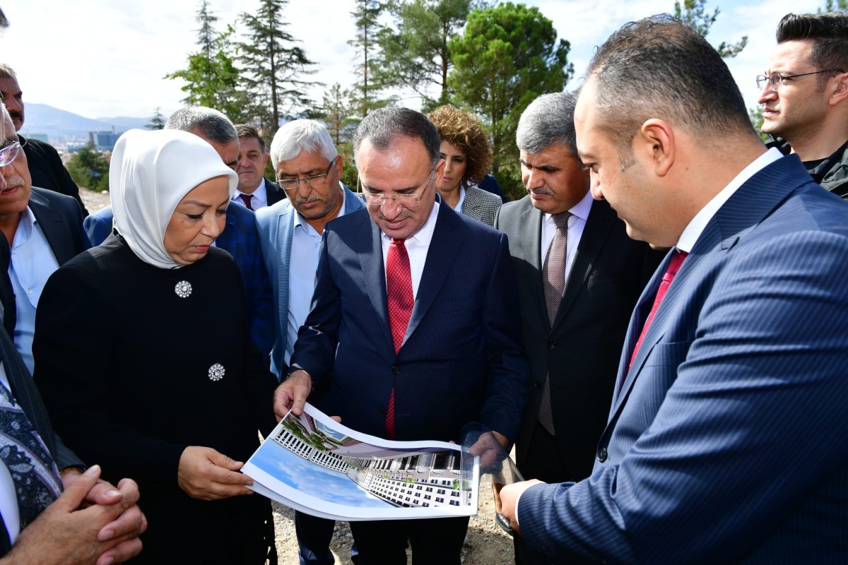 Adalet Bakanı Bozdağ, Malatya’da yeni adliye binası alanını inceledi