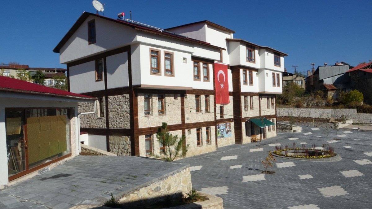 Kaşkaloğlu Otel ve Gastronomi Merkezi açıldı