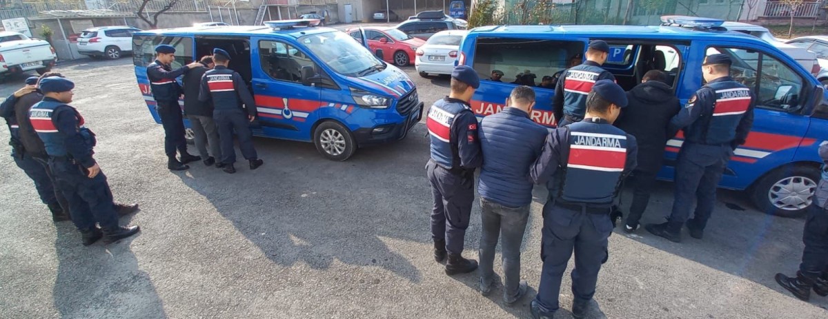 Terör operasyonu: 5 kişi gözaltına alındı