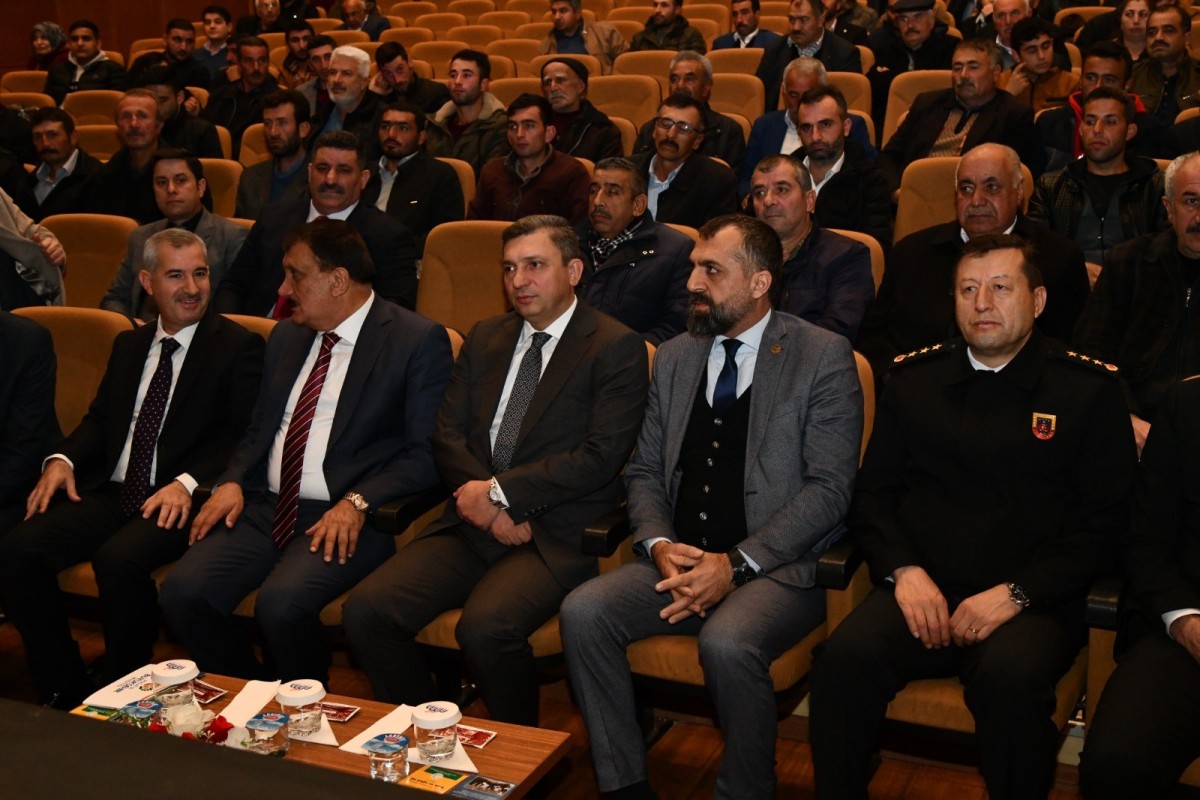 Yetiştiricilere yönelik hayvancılık projeleri desteklemeleri bilgilendirme toplantısı yapıldı
