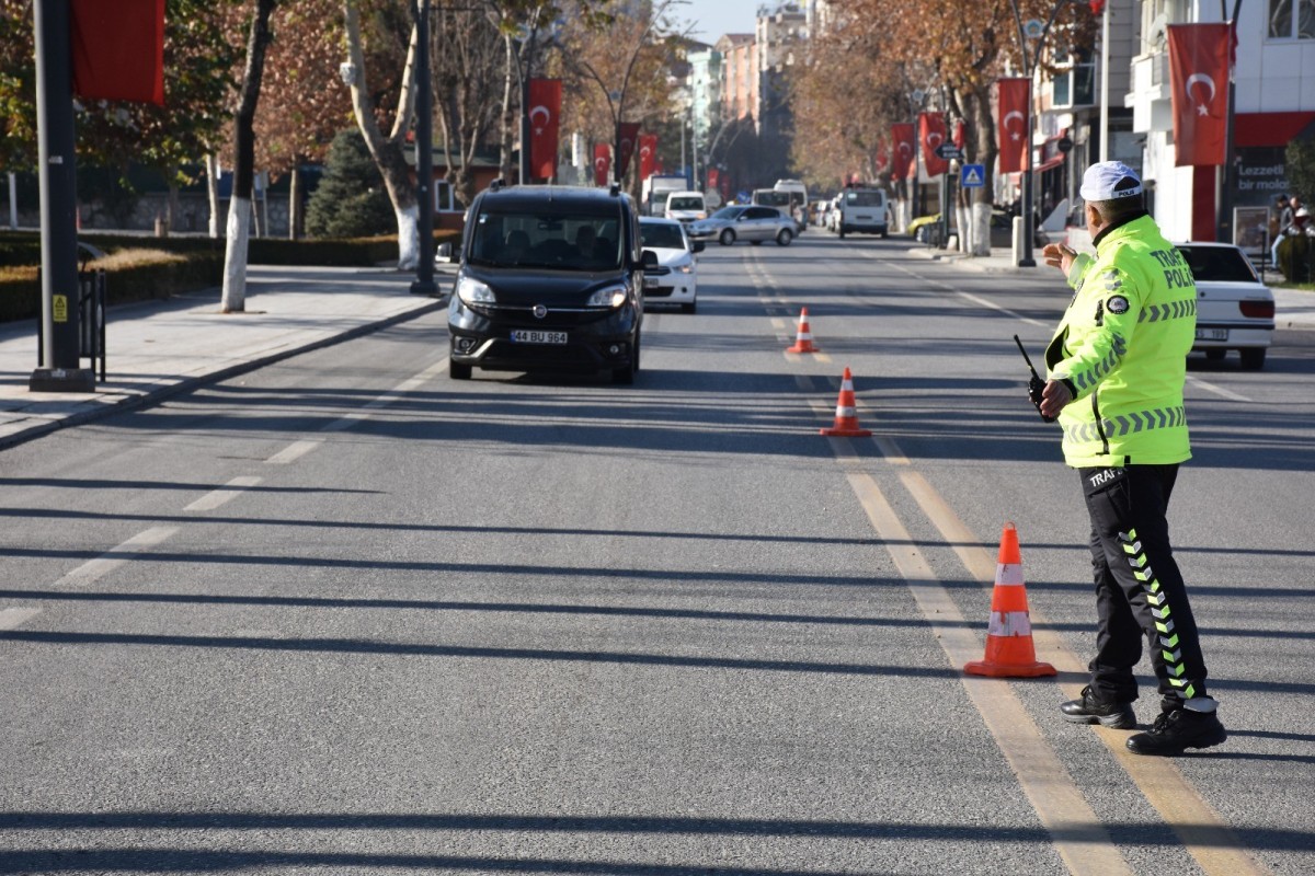 Polisinden yılbaşı teyakkuzu