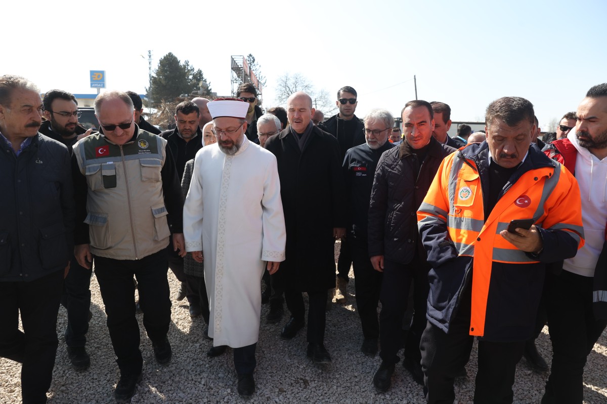 Diyanet İşleri Başkanı Erbaş, Malatya'da incelemelerde bulundu