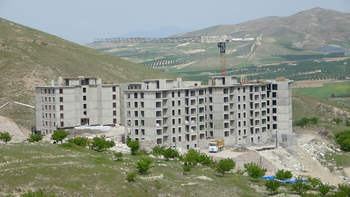 Deprem konutları yükseliyor