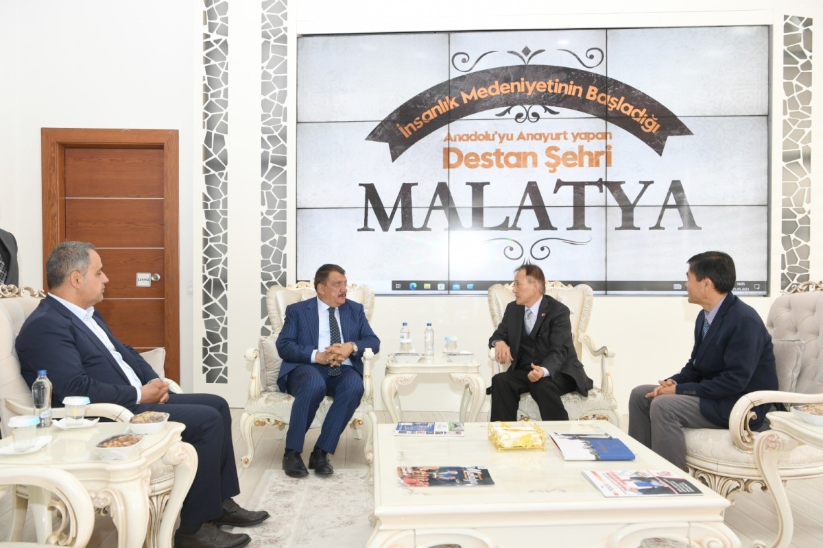 Güney Kore Belediyeler Birliği Malatya’da konteyner kent kuruyor