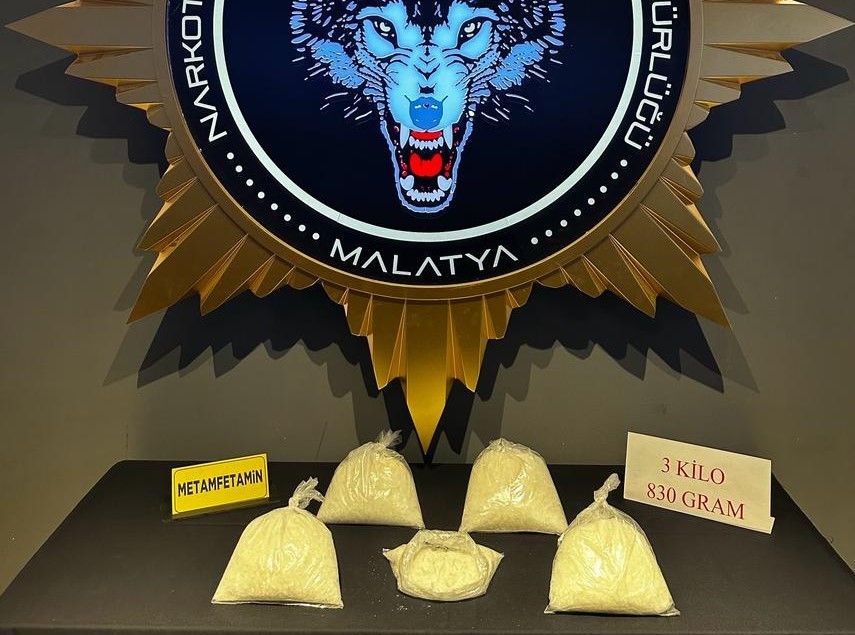 3 kilo 830 gr metamfetamin ele geçirildi