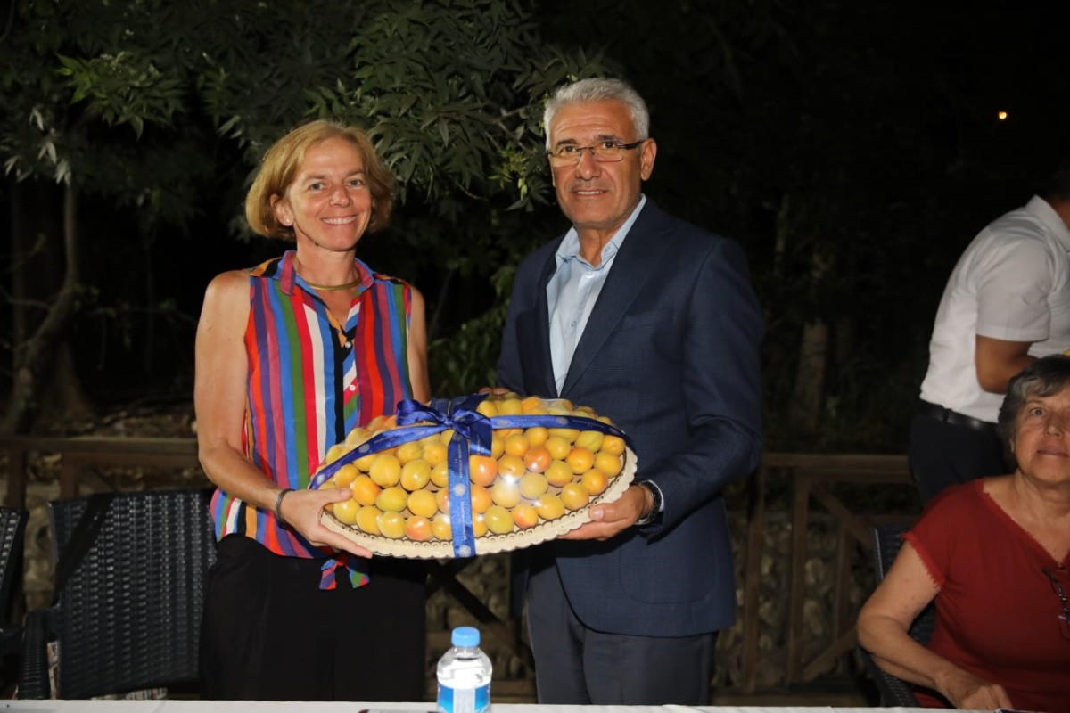 Güder, Arslantepe kazı heyetini ağırlad
