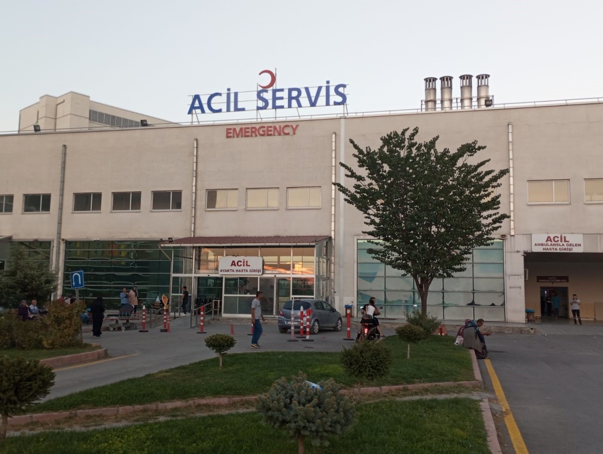 Minibüsünün çarptığı çocuk hayatını kaybetti