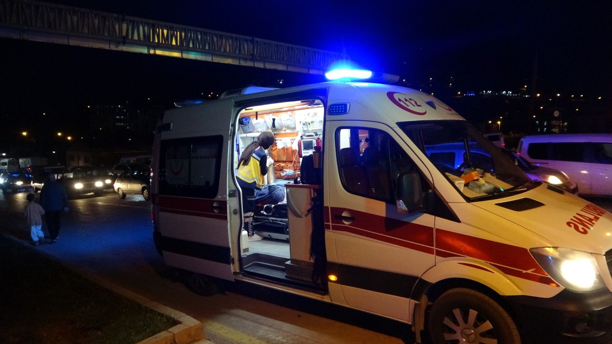  Sivil ekip aracı kaza yaptı: 2’si polis 4 yaralı