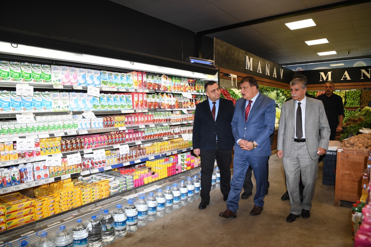 Esenlik Marketlerde bin üründe maliyetine satış