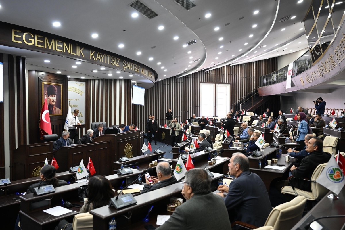 Büyükşehir Belediye Meclisi toplandı