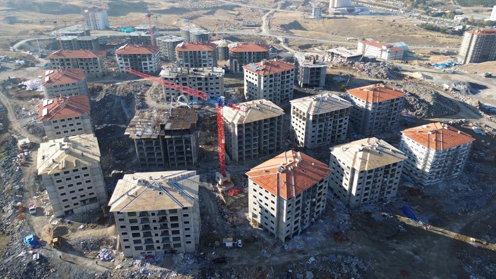TOKİ deprem konutları hızla yükseliyor