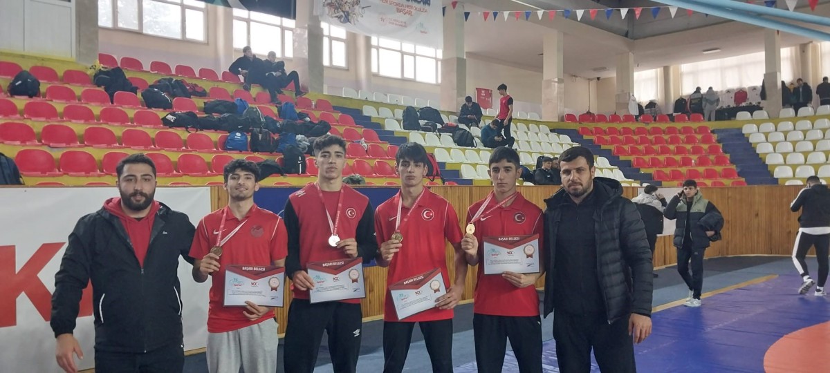Malatya’daki sporcular şampiyonalarda birincilikle döndüler