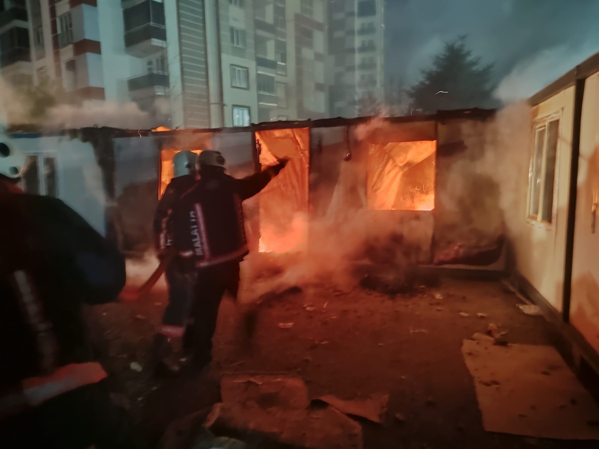 Konteyner yangını