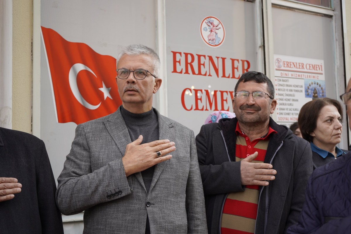 Büyükşehir Bağımsız Başkan Adayı Prof. Dr. Gezer, Resmi Adaylık Başvurusunu Yaptı