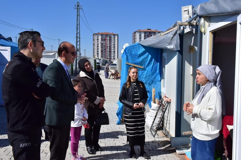  Bayram Taşkın ve İlhan Geçit seçim çalışmalarını sürdürüyor