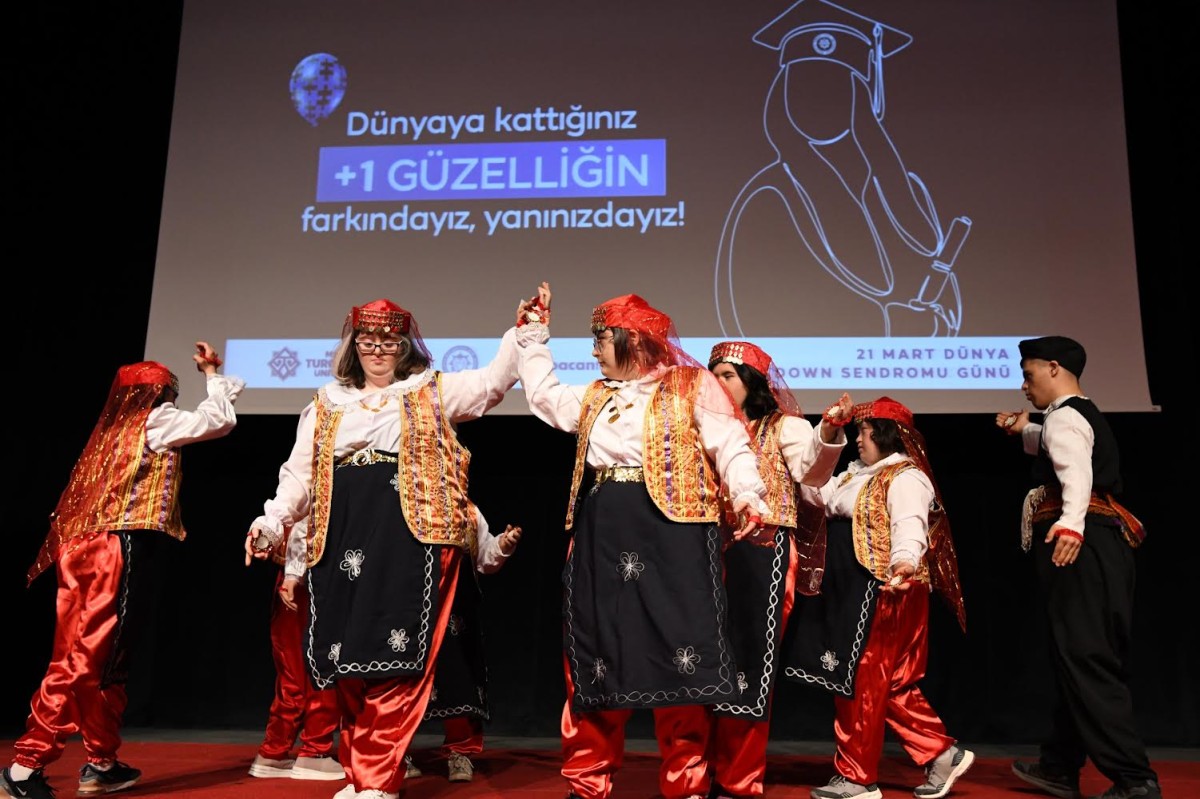 21 Mart Down Sendromu günü etkinliklikleri kapsamında mezuniyet törenleri gerçekleşti 