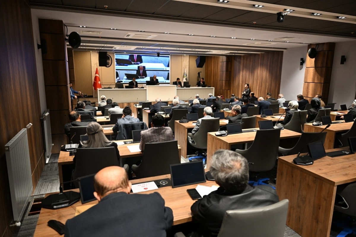 Yeşilyurt Belediyesinde yeni meclis üyeleri ilk toplantısını yaptı