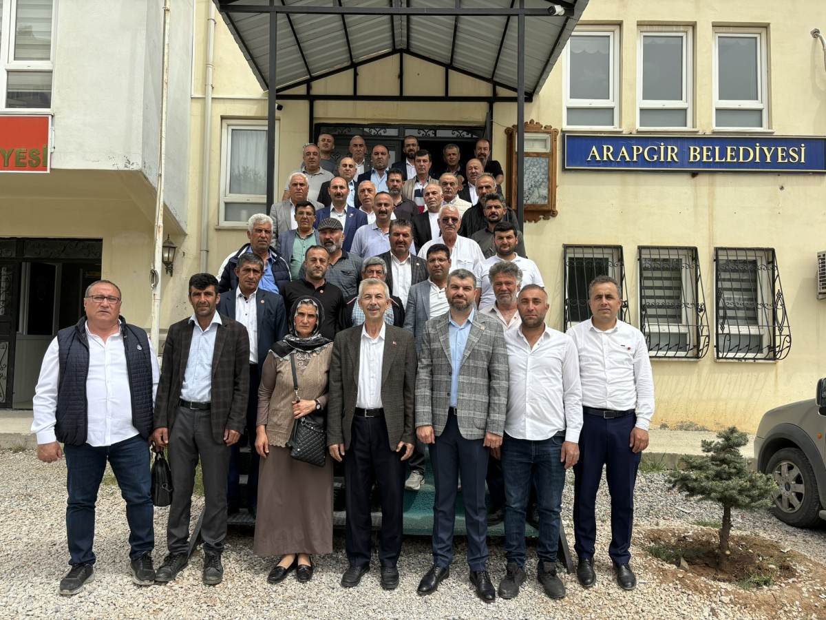 Haluk Cömertoğlu, muhtarlar ile bir araya geldi