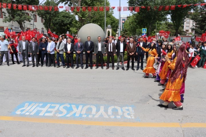 Gençlik haftası kutlamaları başladı