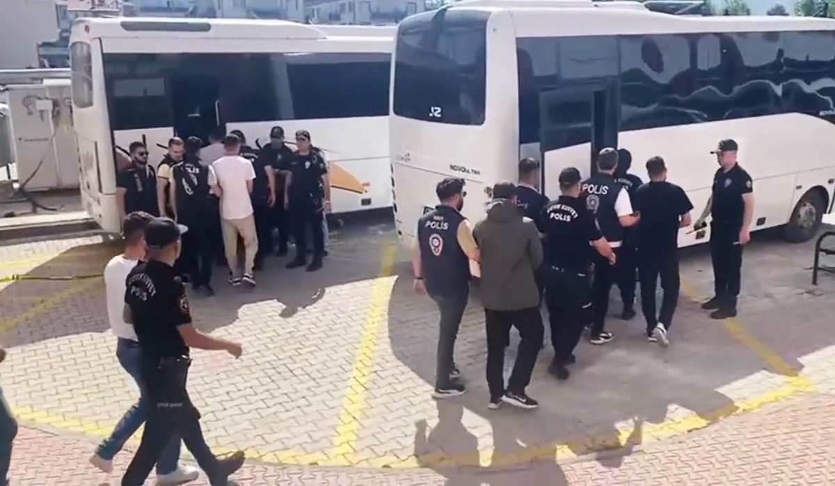 Yasa dışı bahis operasyonuna 17 tutuklama