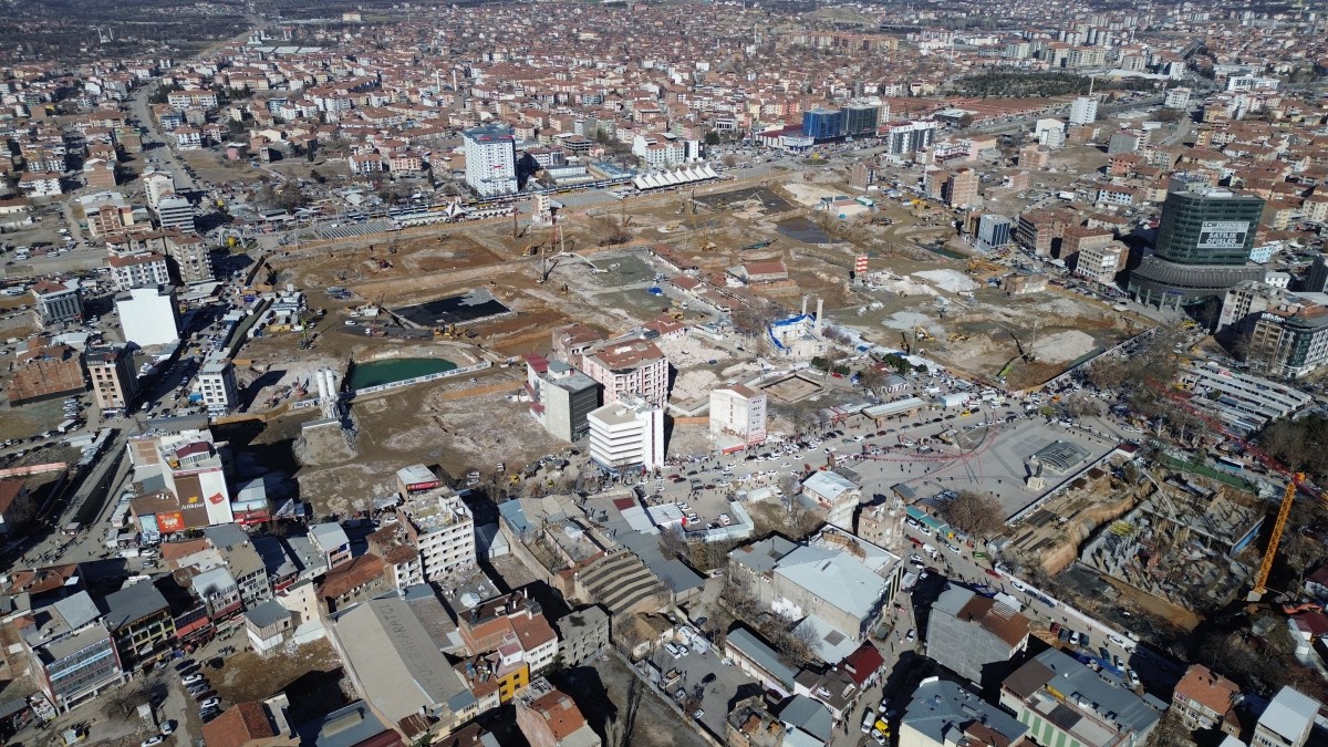 Mimarlar Odasından Söğütlü Cami ve Çarşı Merkez Projelerine eleştiri geldi
