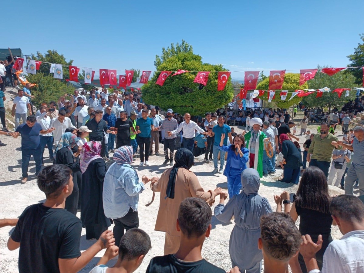 1800 rakımlı Yıkılhan'da pilav şenliği