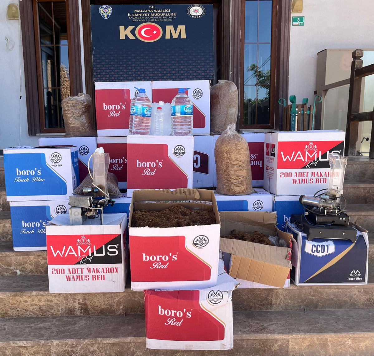Polisten kaçakçılık operasyonu