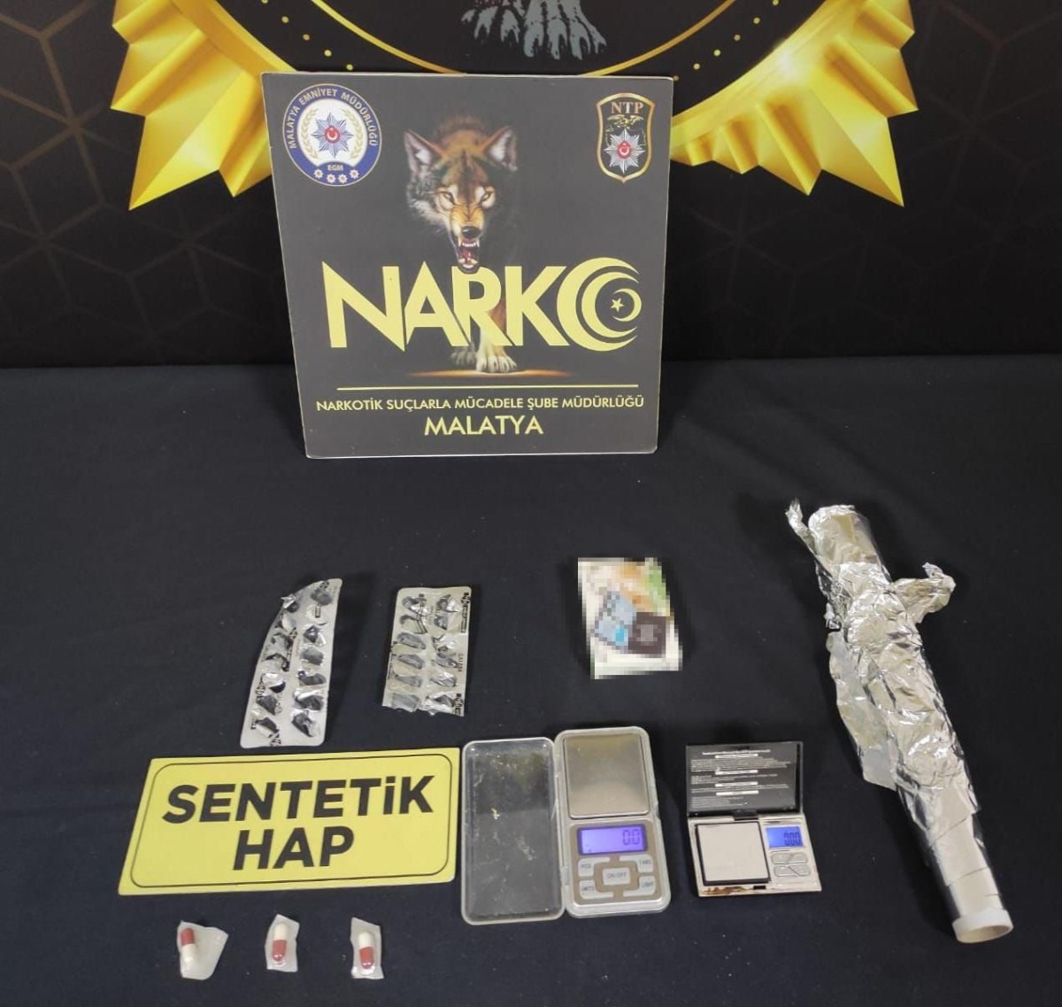 Zehir tacirlerine operasyon: 5 tutuklama
