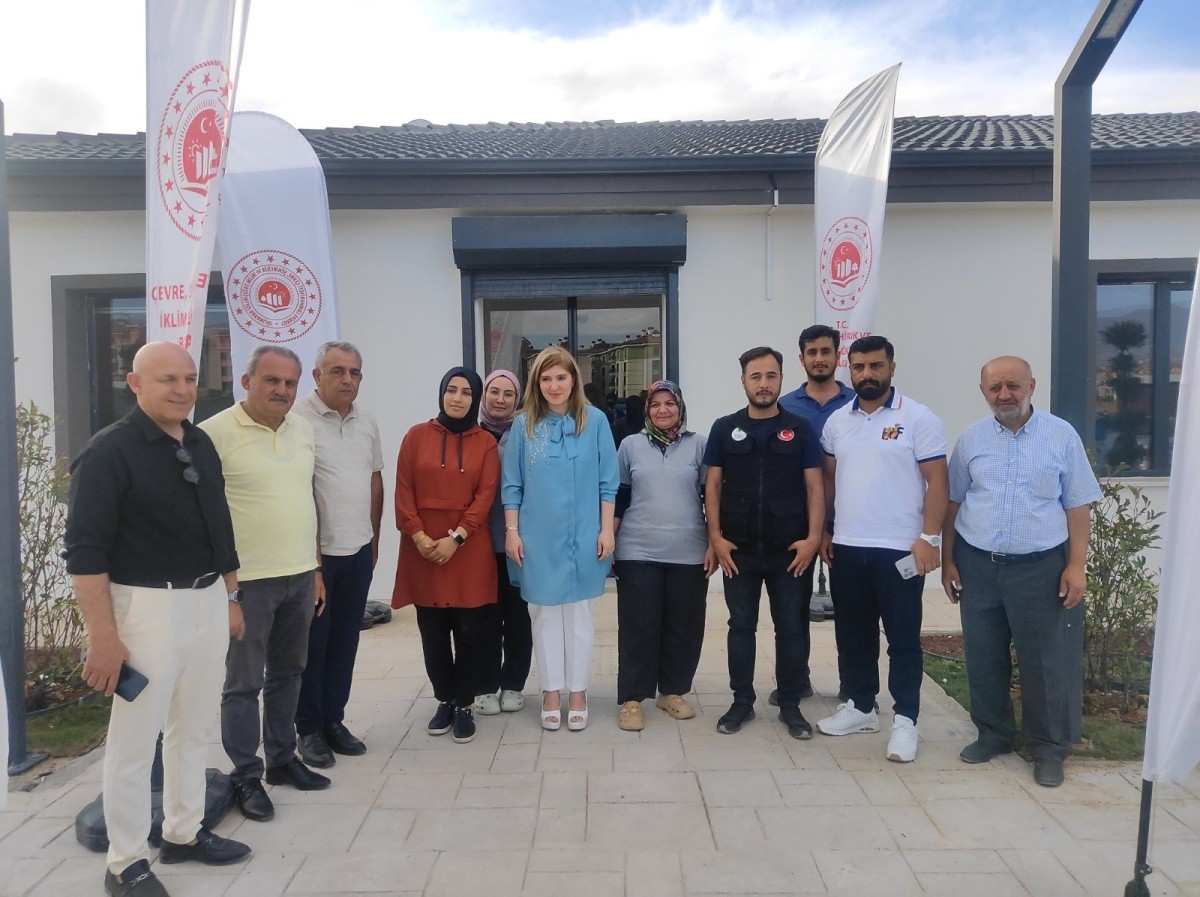 Ölmeztoprak: “Kalıcı konutlarımızda çalışmalar tüm hızıyla devam ediyor”