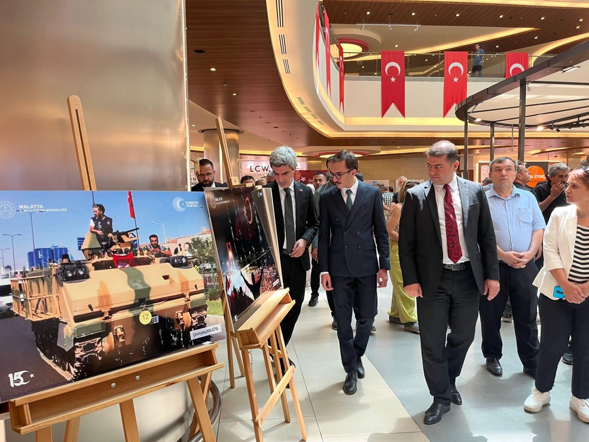 15 Temmuz konulu fotoğraf sergisi açıldı