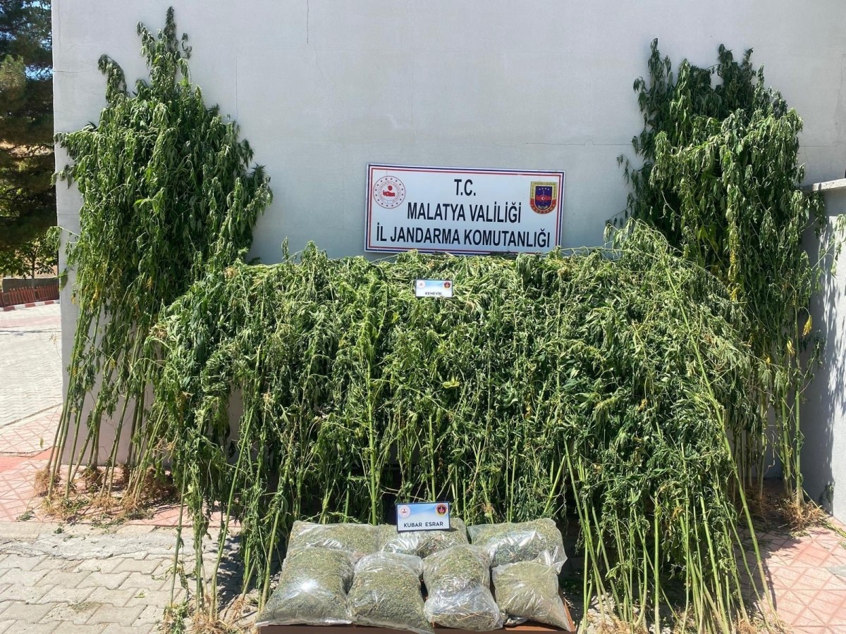 Akçadağ'da 36 kilo esrar ele geçirildi