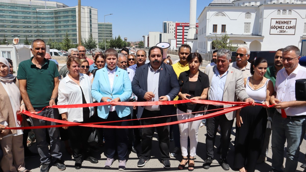 CHP’den hastane önünde eylem