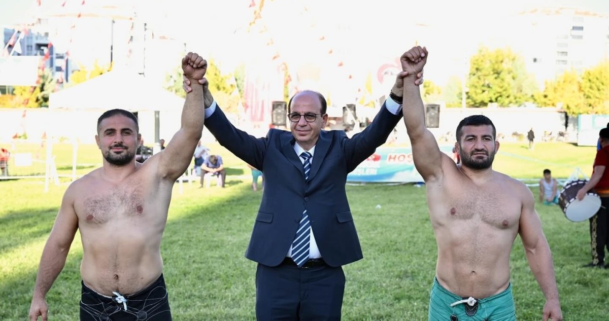 19.Uluslararası Turgut Özal Karakucak Güreşleri tamamlandı