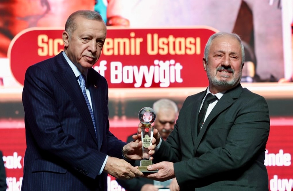 Demirci Ustası Yusuf Bayyiğit'e 
