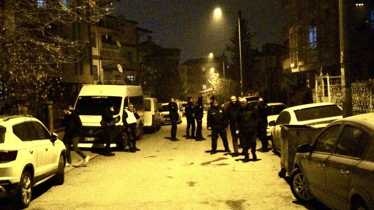  Bomba ihbarının altından oyun çıktı