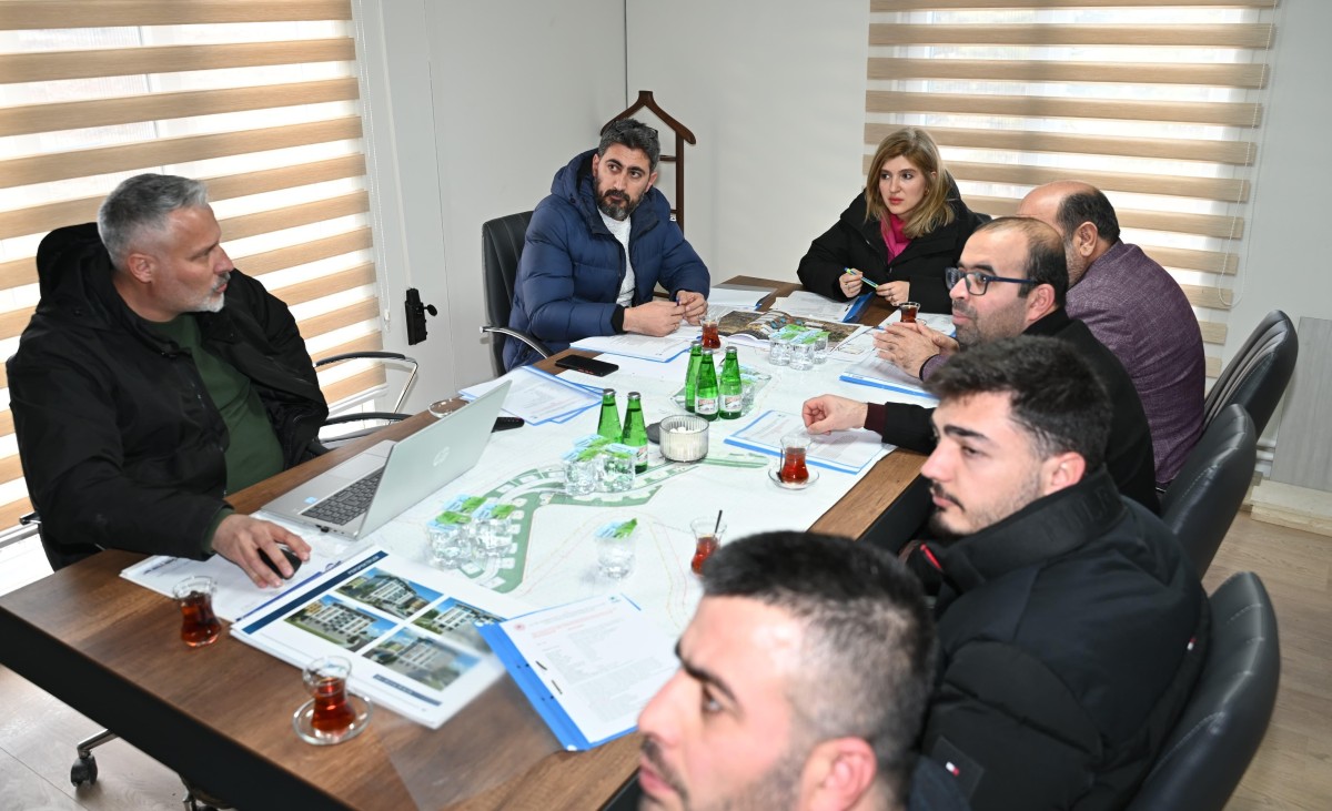 Ölmeztoprak, Bahçebaşı şantiye alanını inceledi