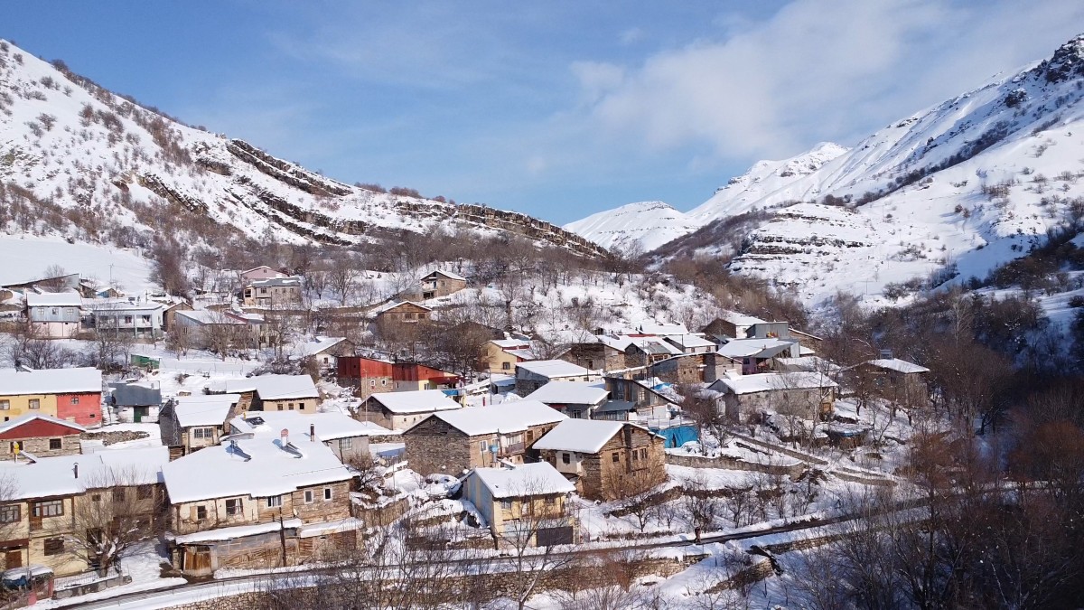 Arapgir ve Doğanşehir ilçelerinde eğitime kar engeli