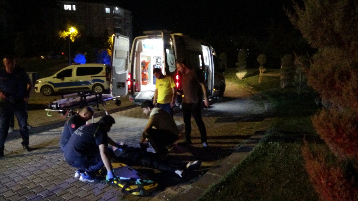Yeşilyurt'ta bıçaklı kavga: 1 yaralı