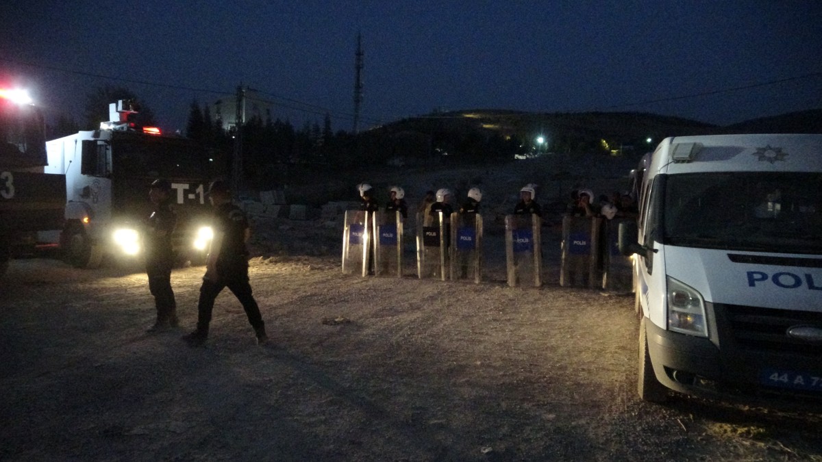  İşçiler arasında bıçaklı silahlı kavga: 7 yaralı