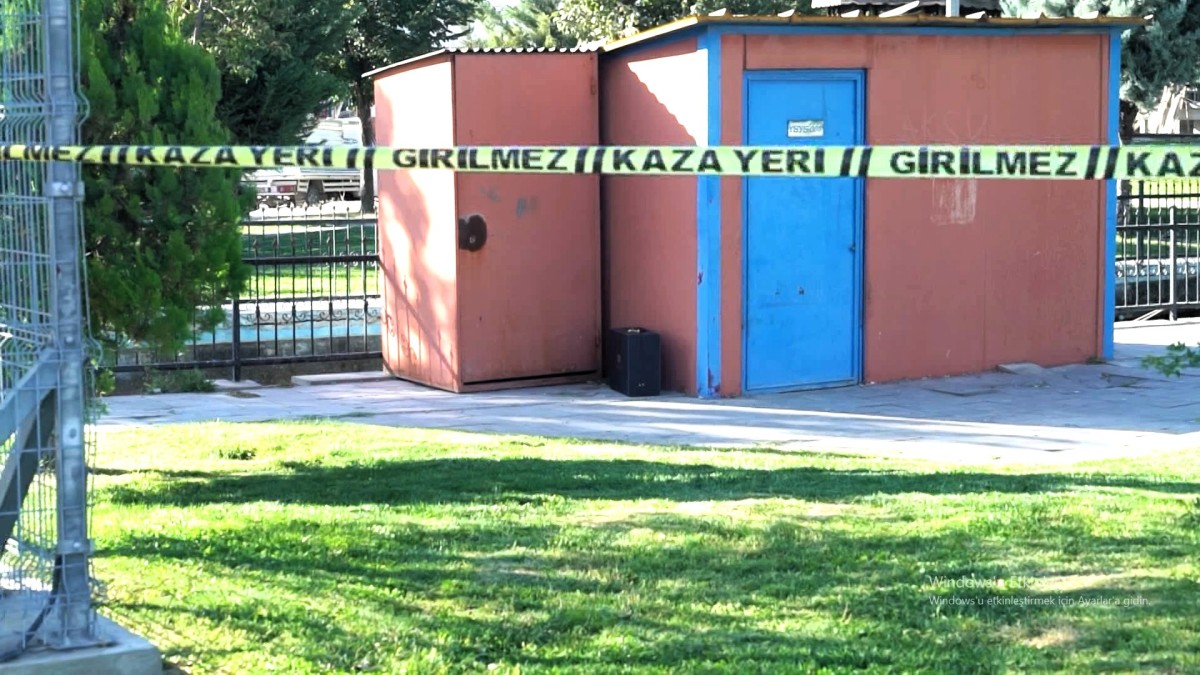 Yeşilyurt'ta şüpheli valiz paniği