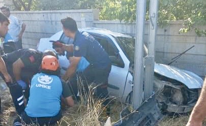 Dilek Yolunda Kaza: Anne ve 3 Çocuk Yaralı