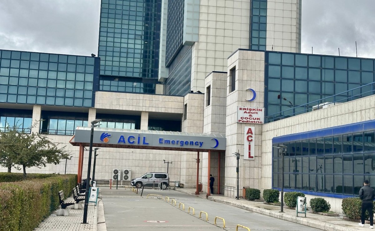  28 Yaşındaki Genç Hemşire Hayatına Son Verdi
