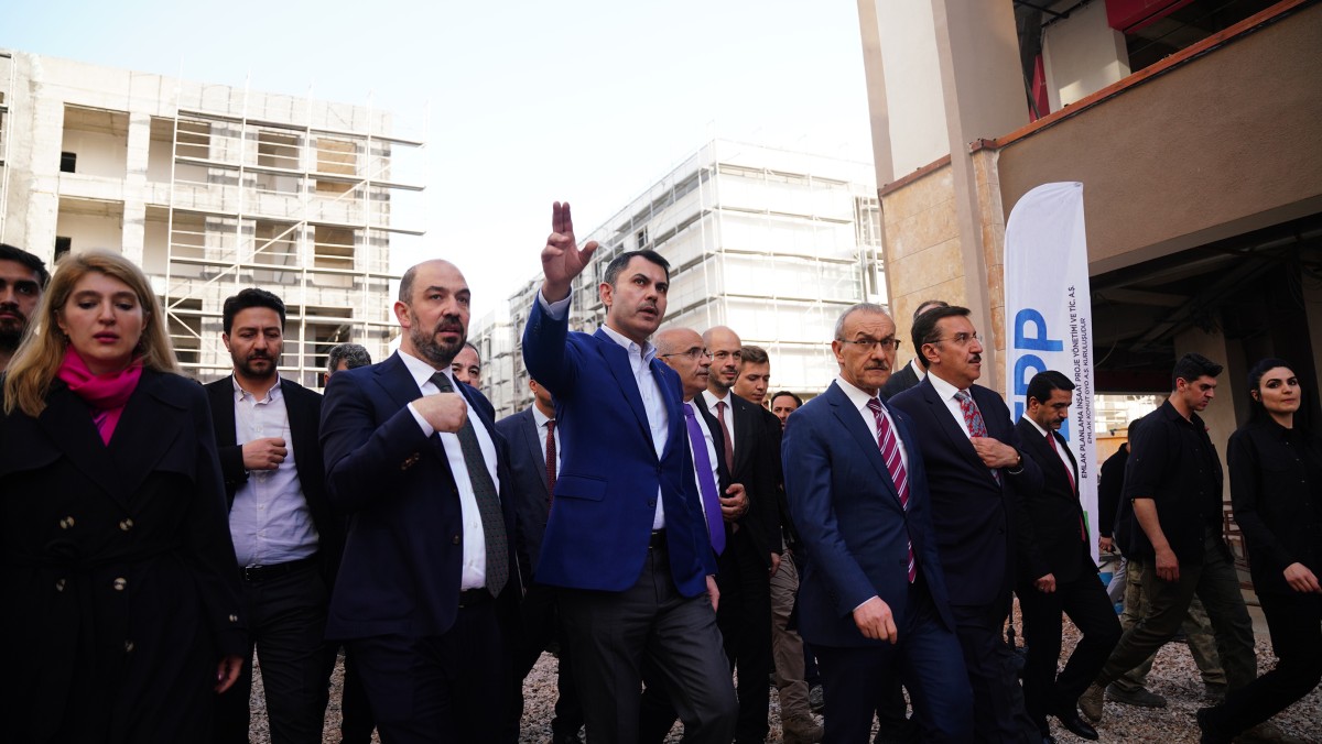 Bakan Kurum, konteyner kent sürecinin kademeli olarak sona ereceğini söyledi