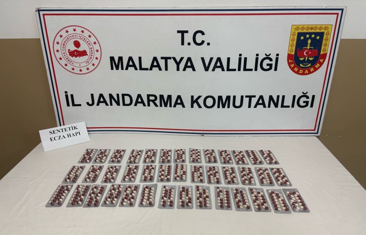 Uyuşturucu Operasyonu: 550 Hap Ele Geçirildi