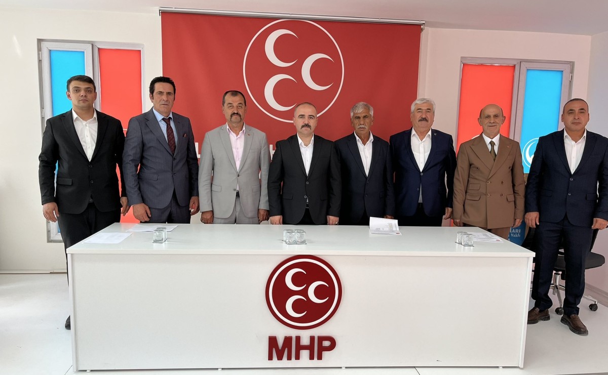 MHP Malatya'da Büyük Değişim: 7 İlçeye Yeni Başkan Atandı!